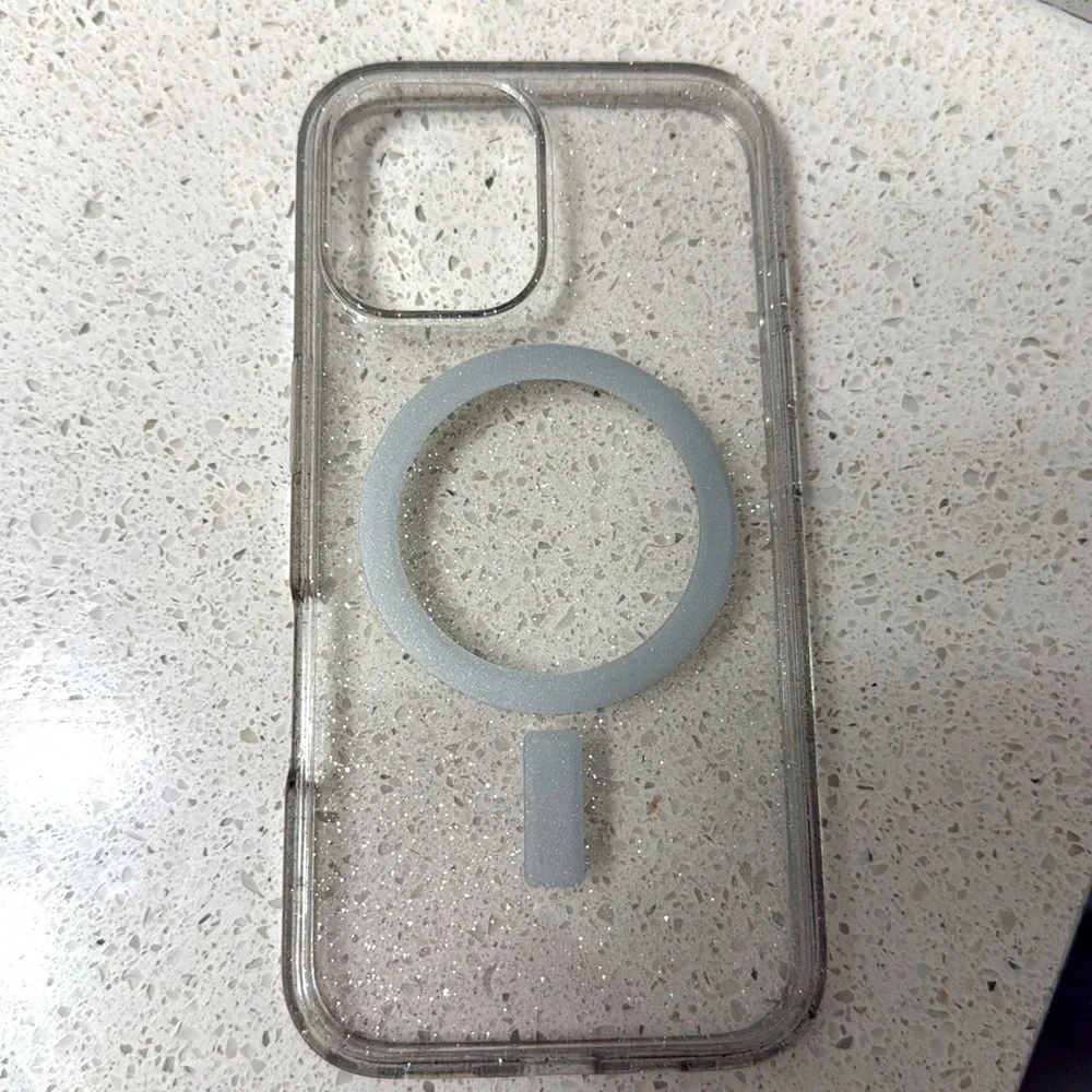 iPhone 16 Waterfall glitter MagSafe case-New without a box.